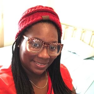 Meet your Posher, Natasha